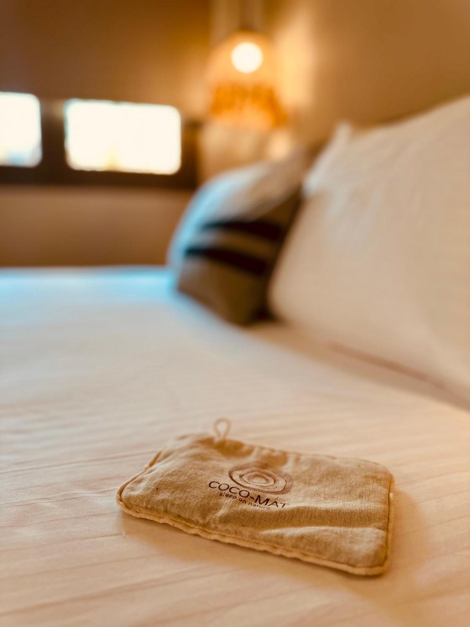 Amo Golden Suites Chrysi Ammoudia ภายนอก รูปภาพ