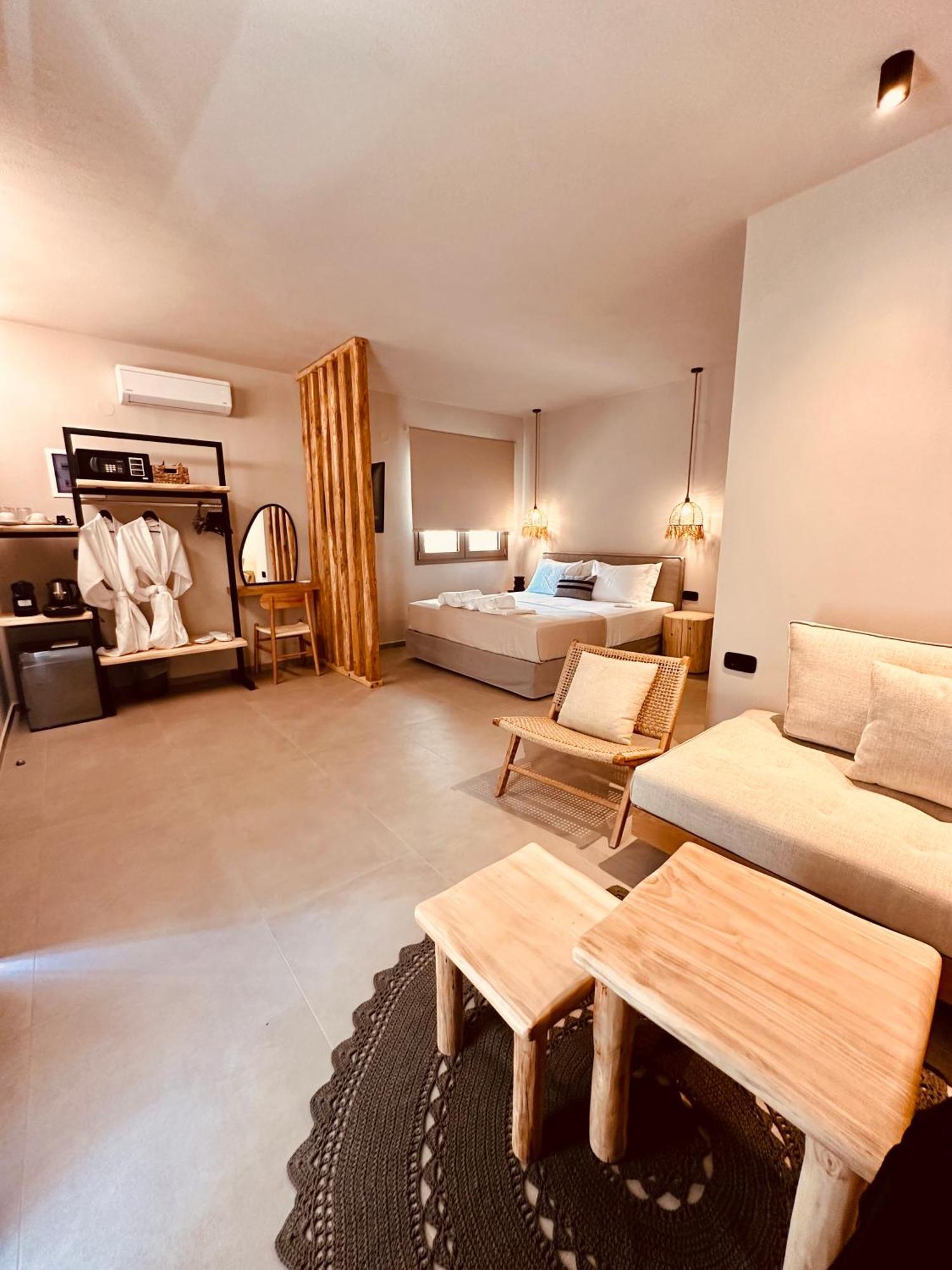 Amo Golden Suites Chrysi Ammoudia ภายนอก รูปภาพ