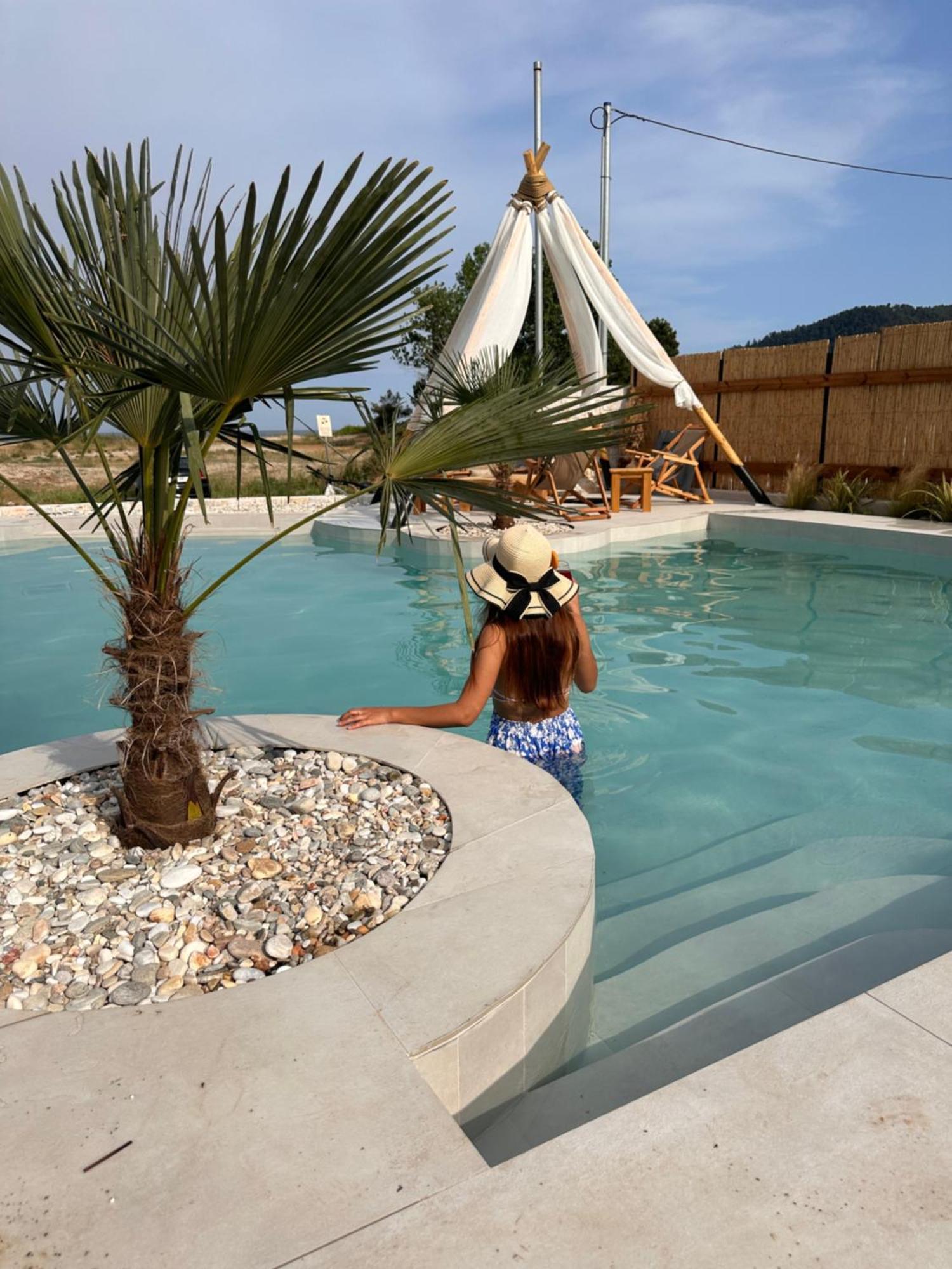Amo Golden Suites Chrysi Ammoudia ภายนอก รูปภาพ