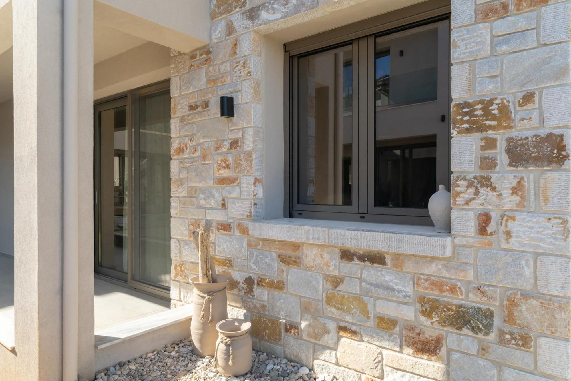 Amo Golden Suites Chrysi Ammoudia ภายนอก รูปภาพ