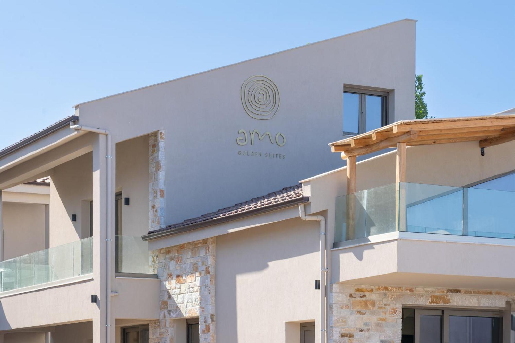 Amo Golden Suites Chrysi Ammoudia ภายนอก รูปภาพ