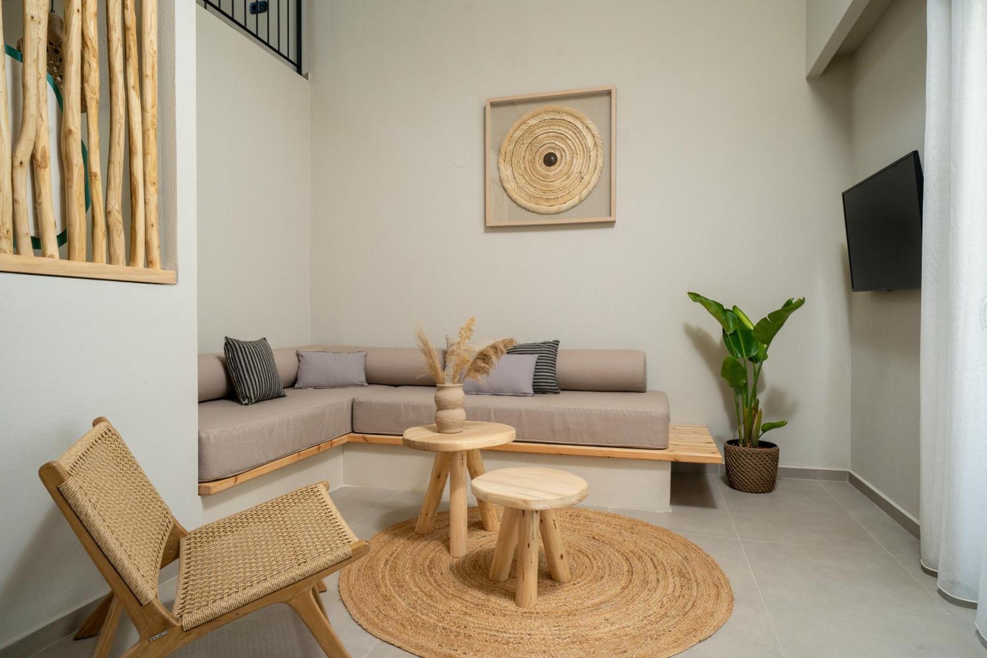 Amo Golden Suites Chrysi Ammoudia ภายนอก รูปภาพ