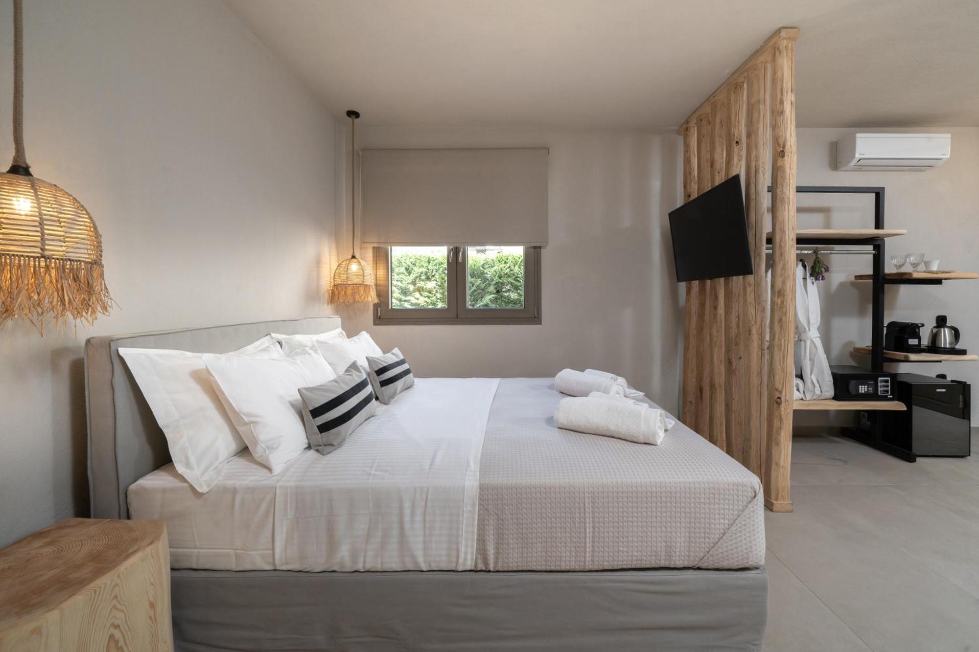 Amo Golden Suites Chrysi Ammoudia ภายนอก รูปภาพ